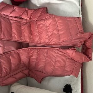 Loft women puffer vest